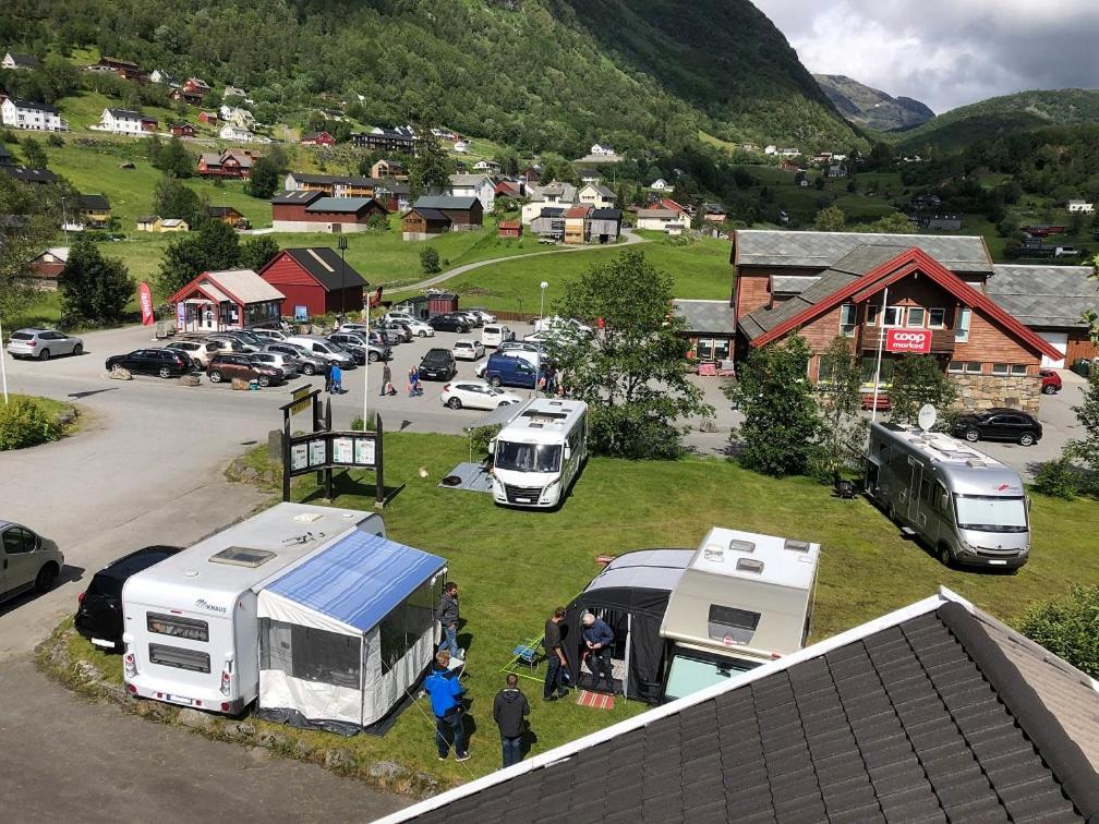 Skysstasjonen Cottages Røldal Esterno foto
