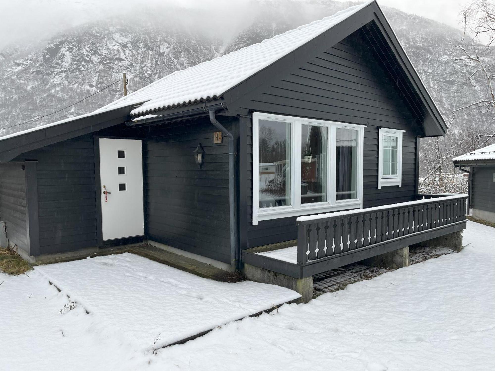 Skysstasjonen Cottages Røldal Esterno foto